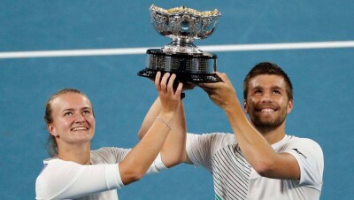 Australian Open: хорват и чешка победили англичанина и американку в финале