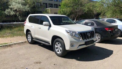 Министр финансов объяснил, почему в Атырау много авто с армянскими номерами