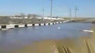 Паводок разрушил участок республиканской трассы Петропавловск – Жезказган