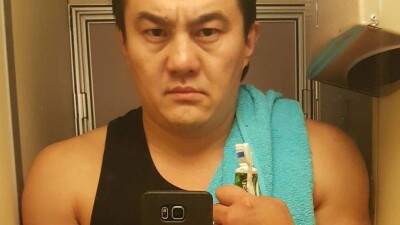 Президент федерации ММА Казахстана едва поместился в вагоне "Тальго"