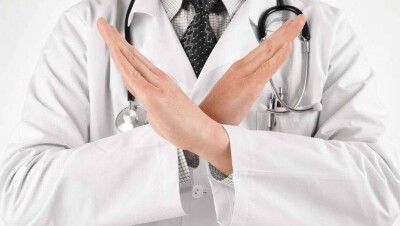 В Уральске избитого бездомного вывезли из больницы и хотели оставить на улице 