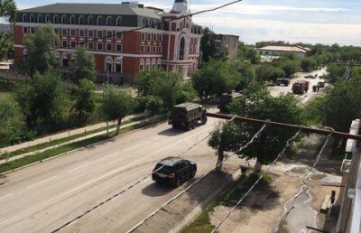 Во время спецоперации в Актобе эвакуировали жителей пятиэтажного дома 