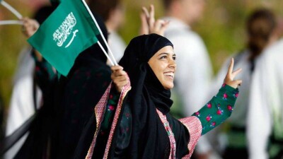 В Саудовской Аравии женщинам разрешат водить мотоциклы и грузовики