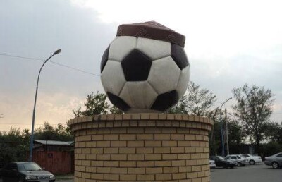 Футбольные клубы ВКО объединяют