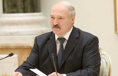 Лукашенко отказался приехать на Парад Победы в Москву