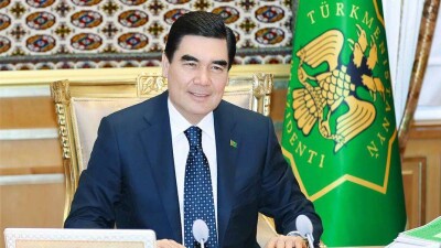 Гурбангулы Бердымухамедов стал дважды Героем Туркменистана за колоссальную деятельность