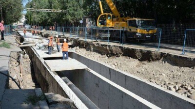 В Алматы ограничено движение транспорта на дорогах