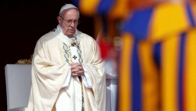 Папа римский пожертвовал полмиллиона долларов мигрантам в Мексике