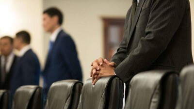В законе РК о коррупции намерены прописать ответственность бухгалтеров и юристов нацкомпаний