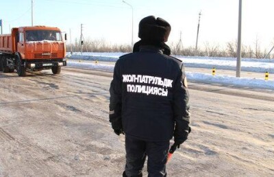 Полицейский "Вася" в Ерейментау заявил на камеру, что будет пытать задержанного водителя