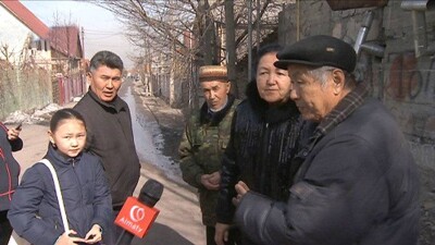 Жители микрорайона Таусамалы в Алматы протестуют против автомойки