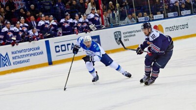 "Барыс" потерпел третье поражение подряд от "Металлурга" в плей-офф КХЛ