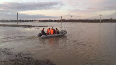 Масштабы стихии сняли жители затопленных районов в СКО 