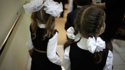 Чиновники Астаны не строят иллюзий, что быстро решат проблему перегруженности школ