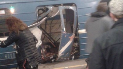 В метро Санкт-Петербурга произошёл взрыв, есть жертвы
