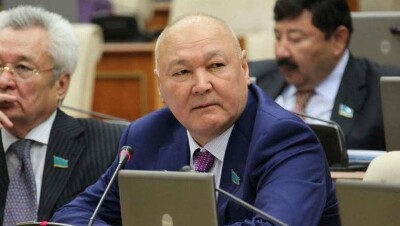 Жуматай Алиев выбыл из борьбы за пост президента – он не сдал экзамен по госязыку