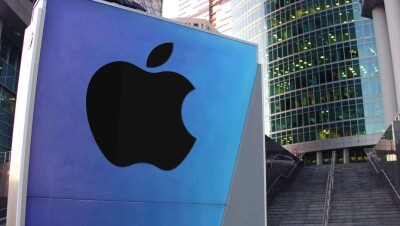 Apple разрабатывает технологии для передачи данных между спутниками и гаджетами – Bloomberg