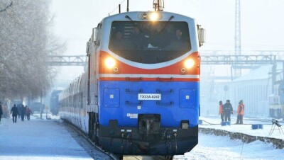 Запущен дополнительный скорый поезд "Астана-Алматы"