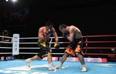 Astana Arlans разгромил Azerbaijan Baku Fires во Всемирной серии бокса