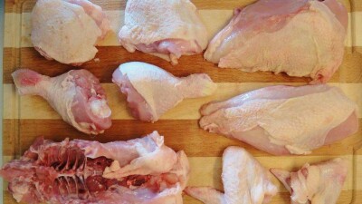 В мясе курицы от российских и казахстанских производителей нашли сальмонеллу