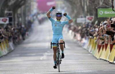 Казахстанец Алексей Луценко одержал победу на пятом этапе гонки "Париж - Ницца"