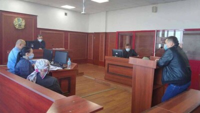 Суд по делу о ДТП на блокпосту: подсудимому предъявили иски близкие погибших и ДП Алматы