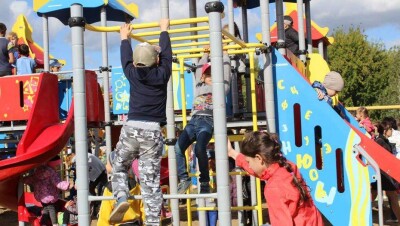 Плату за вход на детскую игровую площадку установили в одном из дворов в Алматы