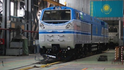 Азербайджан купит казахстанские пассажирские локомотивы 