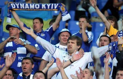 УЕФА завел дело на фанатов киевского "Динамо" за избиение чернокожих болельщиков