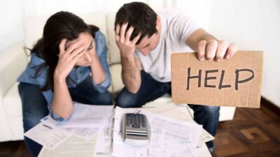 Карагандинец вынужден выплачивать кредит, которого не брал