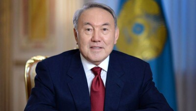 Нурсултан Назарбаев поздравил казахстанцев с Пасхой