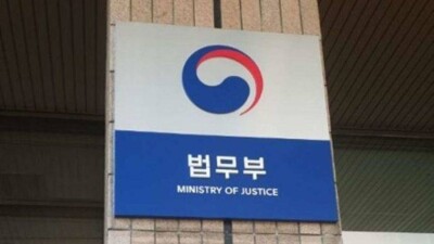 Южная Корея изменила правила выезда иммигрантов после того, как казахстанец сбил ребёнка и скрылся 