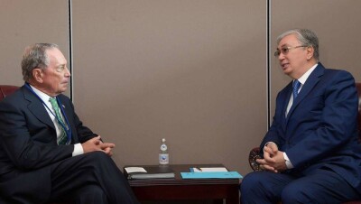 Токаев встретился с главой Bloomberg и руководителем Альянса цивилизаций ООН