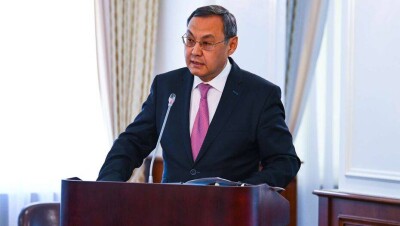 Сенатор Куришбаев о стабфондах: Эффективность вызывает сомнения, есть коррупционные проявления