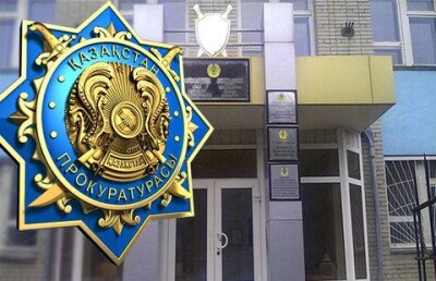 Справлявший нужду на обочине водитель не имеет отношение к прокуратуре Уральска 