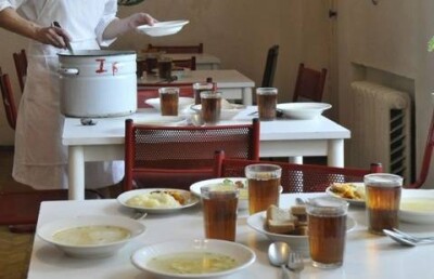 Школьные столовые в Казахстане душат непосильной арендой