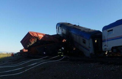 Столкновение поездов в Алматинской области: за один вагон владелец может получить 25 млн тенге страховки