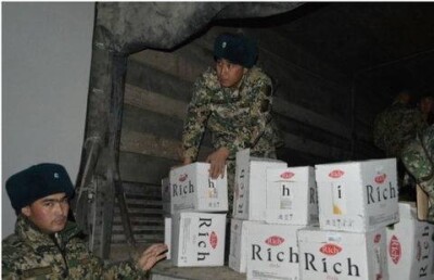 Психотропные и наркотические вещества пытались провезти в вагоне в ЮКО