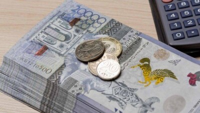 Казахстанцам списали пени и штрафы по беззалоговым потребительским кредитам