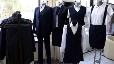Форму из натуральных тканей и кожаную обувь советует покупать школьникам главный санврач РК