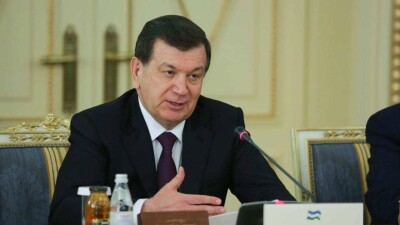 Глава Узбекистана уволил своего пресс-секретаря за плохое освещение музфестиваля