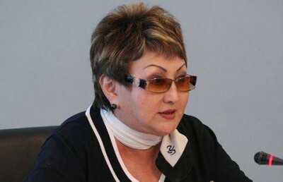 Депутаты держатся за свои кресла из-за зарплаты - Айгуль Соловьёва