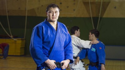 Обладателем пояса "Алматы Барысы-2017" стал Руслан Абдразаков 