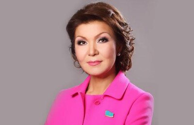 Депутатский значок должен быть пристёгнут к сердцу - Дарига Назарбаева