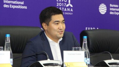 Ахметжана Есимова осчастливил двухмиллионный посетитель ЭКСПО 