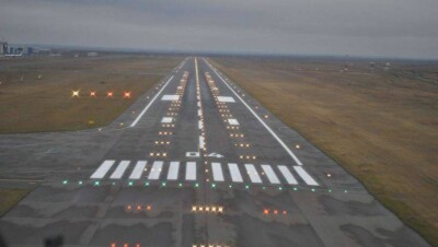 Взлётную полосу в аэропорту Астаны должны были отремонтировать ещё три года назад