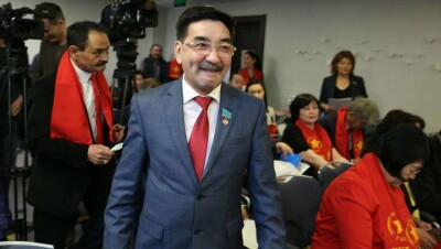 КНПК выдвинула кандидатом в президенты Жамбыла Ахметбекова