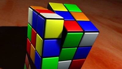 Искусственный интеллект научился собирать кубик Рубика