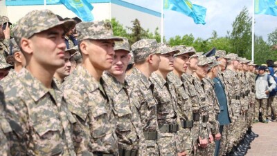 Одного года службы в армии достаточно - Минобороны