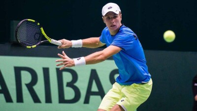 Казахстан разгромил Швейцарию в 1/8 финала Мировой группы Кубка Дэвиса